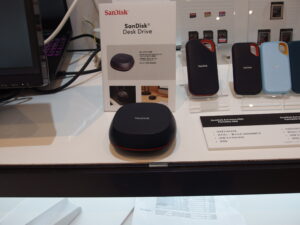 「SanDisk Desk Drive」